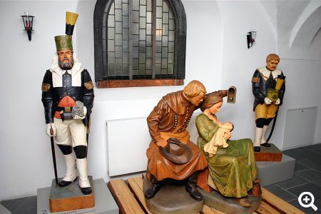Weihnachten Bergmaennische Krippe Bergkirche St.